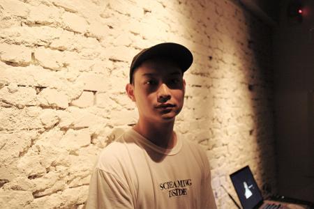  p data-id="gnwpgl842j">这首歌是宋岳庭的专辑<life is a