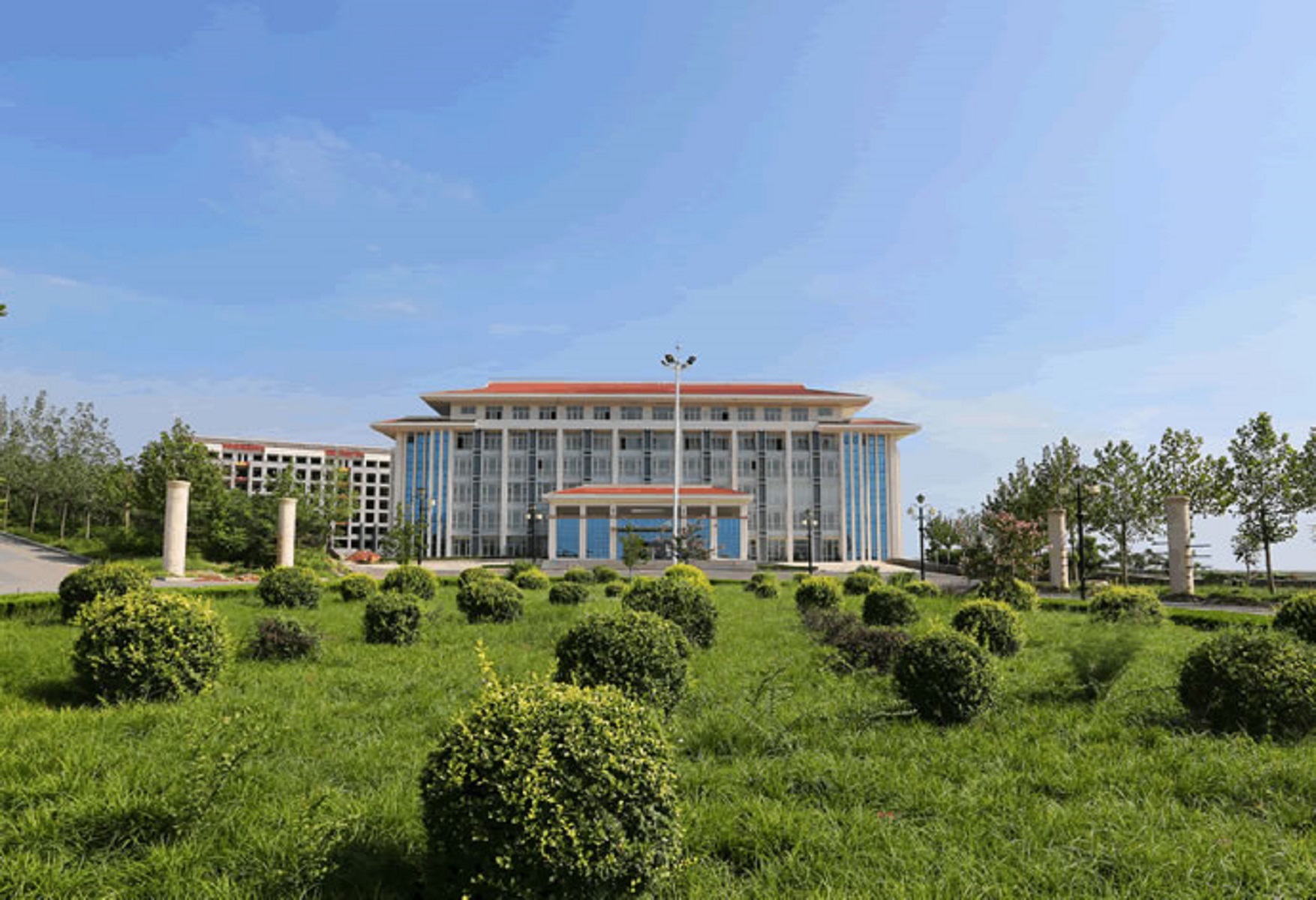 邢台医专高等专科学校