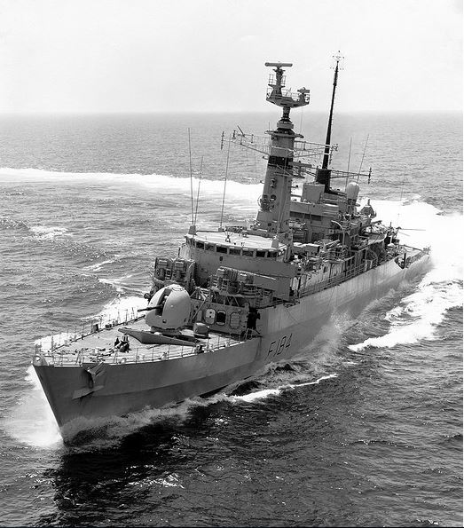  p data-id="gnx3ayaxw0">21型护卫舰是英国于1970年代服役的一级多