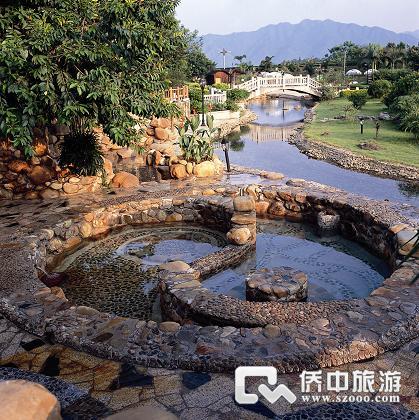  p>清新温矿泉度假区位于广东省清远市清新县三坑镇,景区5.