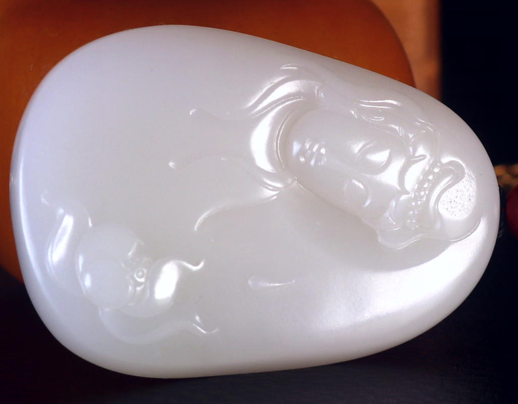 羊脂玉(mutton fat jade)是 a href="#" data-lemmaid="730900">和田