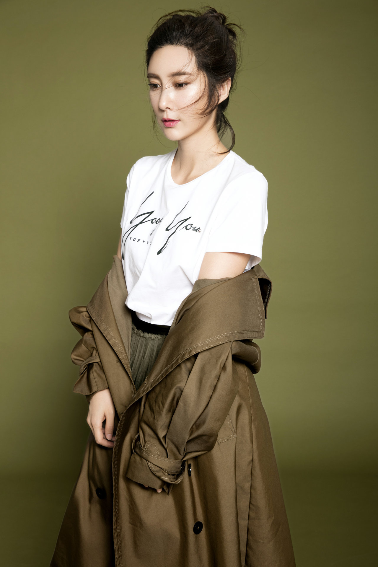  p>王珂,中国内地女演员,毕业于 a target="_blank" href="/item/上海