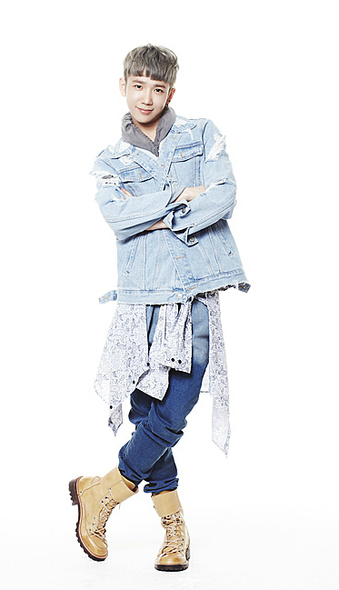 年4月8日推出的男子组合,由金成九,白明翰,任煐俊,alex四名成员组成