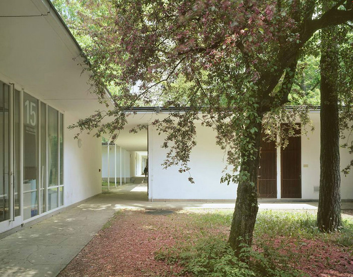 纽伦堡造型艺术学院