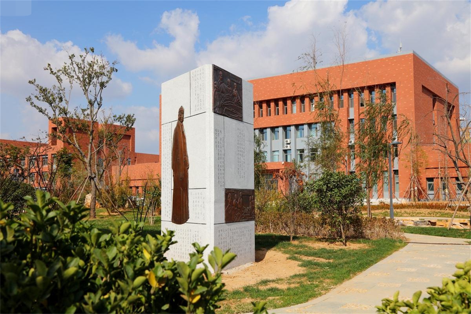 (fourth middle school, zhangqiu district, jinan),简称章丘四中