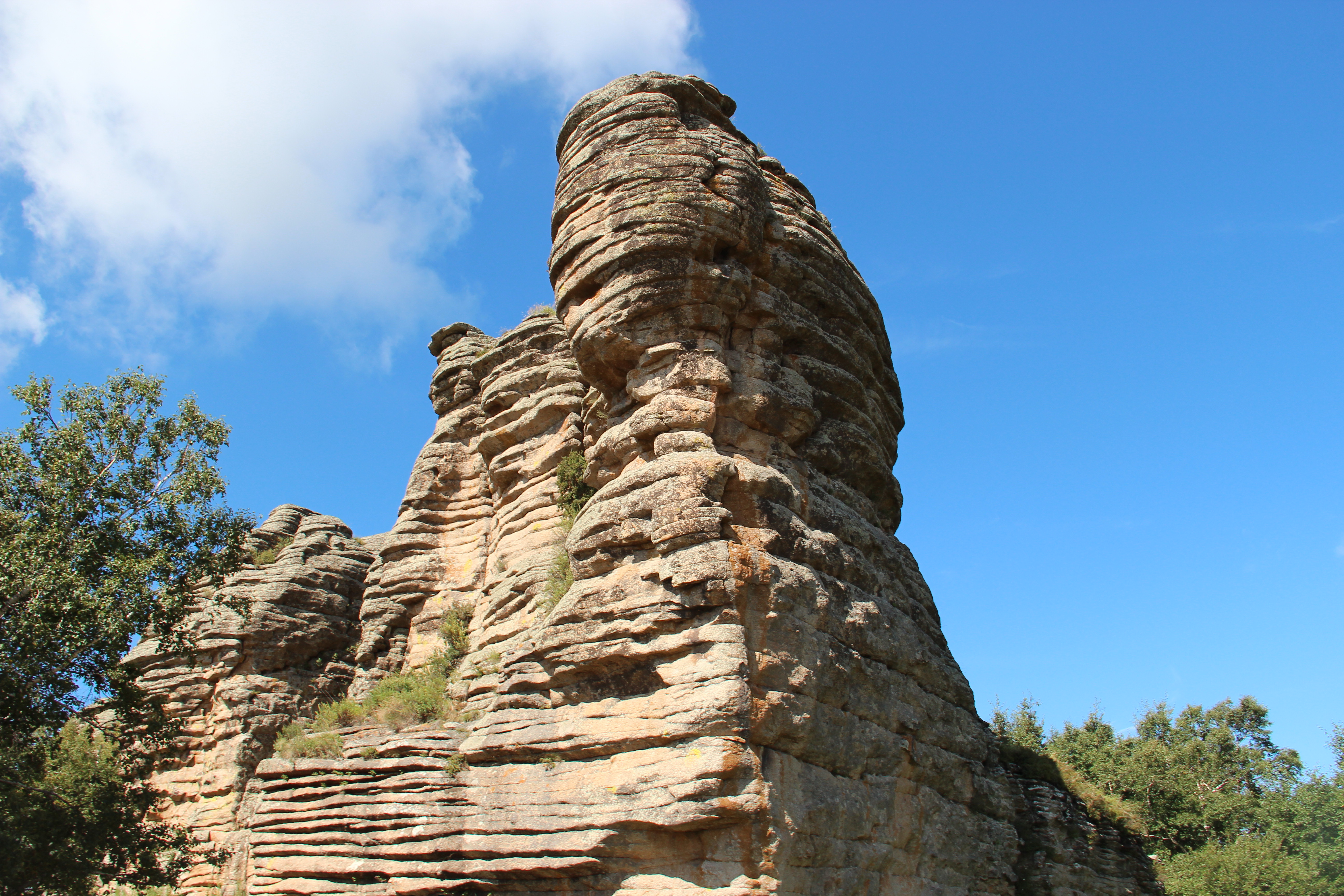 内蒙古自治区赤峰市阿斯哈图石阵旅游区