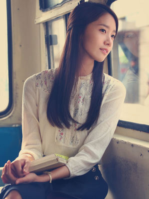 vy4">金允熙,韩剧《 a target="_blank" href="/item/爱情雨/730836"