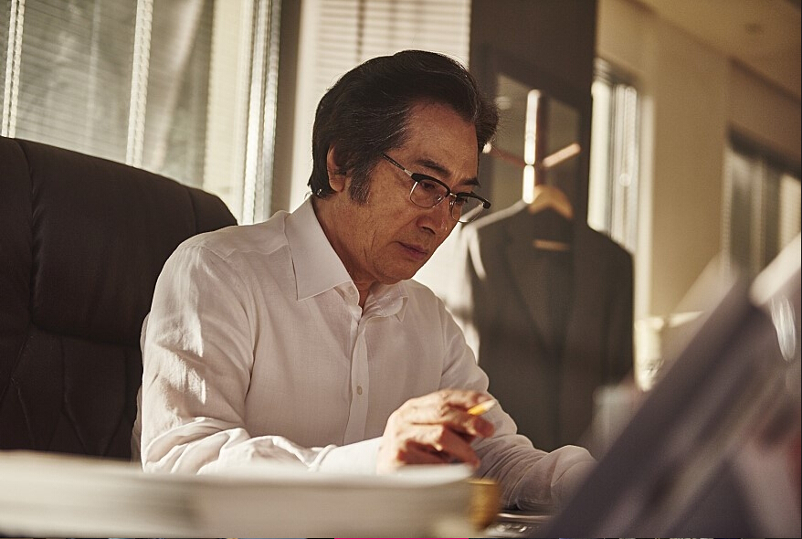 局内人