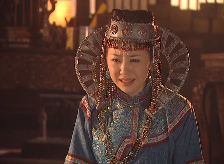  p>宝日龙梅是电视剧《康熙王朝》中的喀尔喀公主,剧中扮演宝日龙梅的