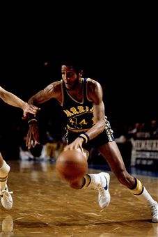  p>贾马尔·威尔克斯(jamaal wilkes),1953年5月2日出生于美国 a href