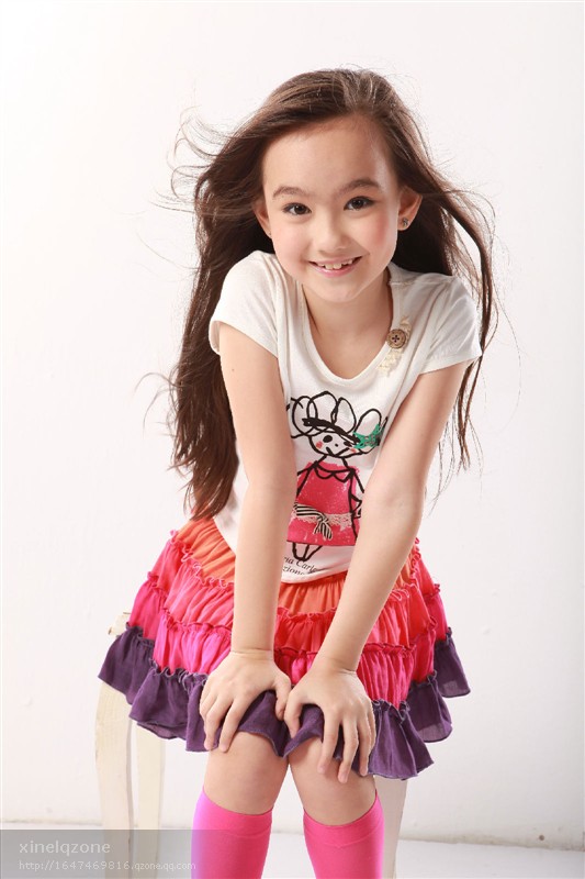  p>香奈儿中文网是中美混血童星 a target="_blank" href="/item