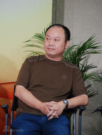  p data-id="gnwnudq3o5">成浩,1956年9月出生