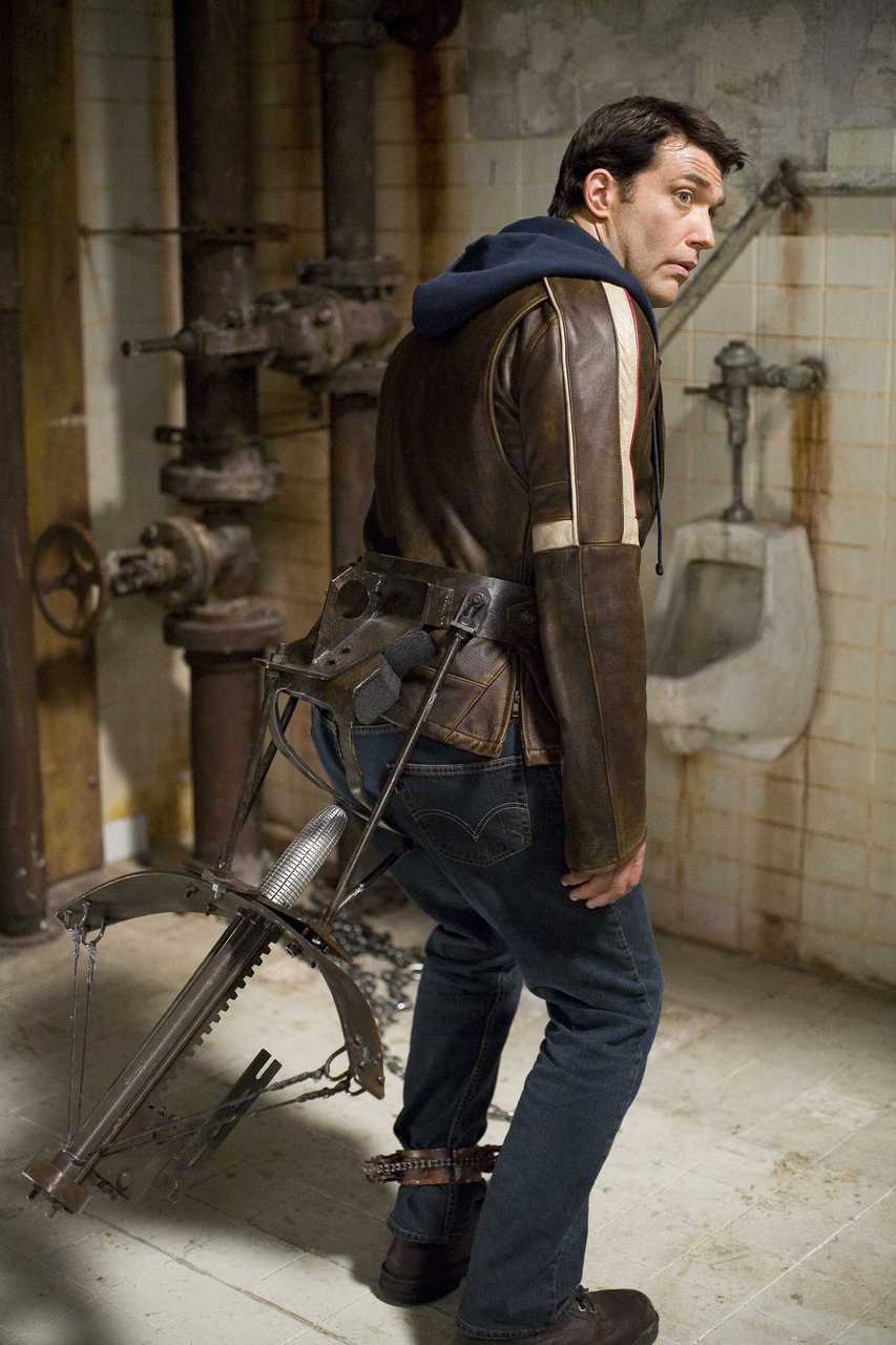  p>《惊声尖笑4》 i>(scary movie 4) /i>是由帝门影业制作公司发行的