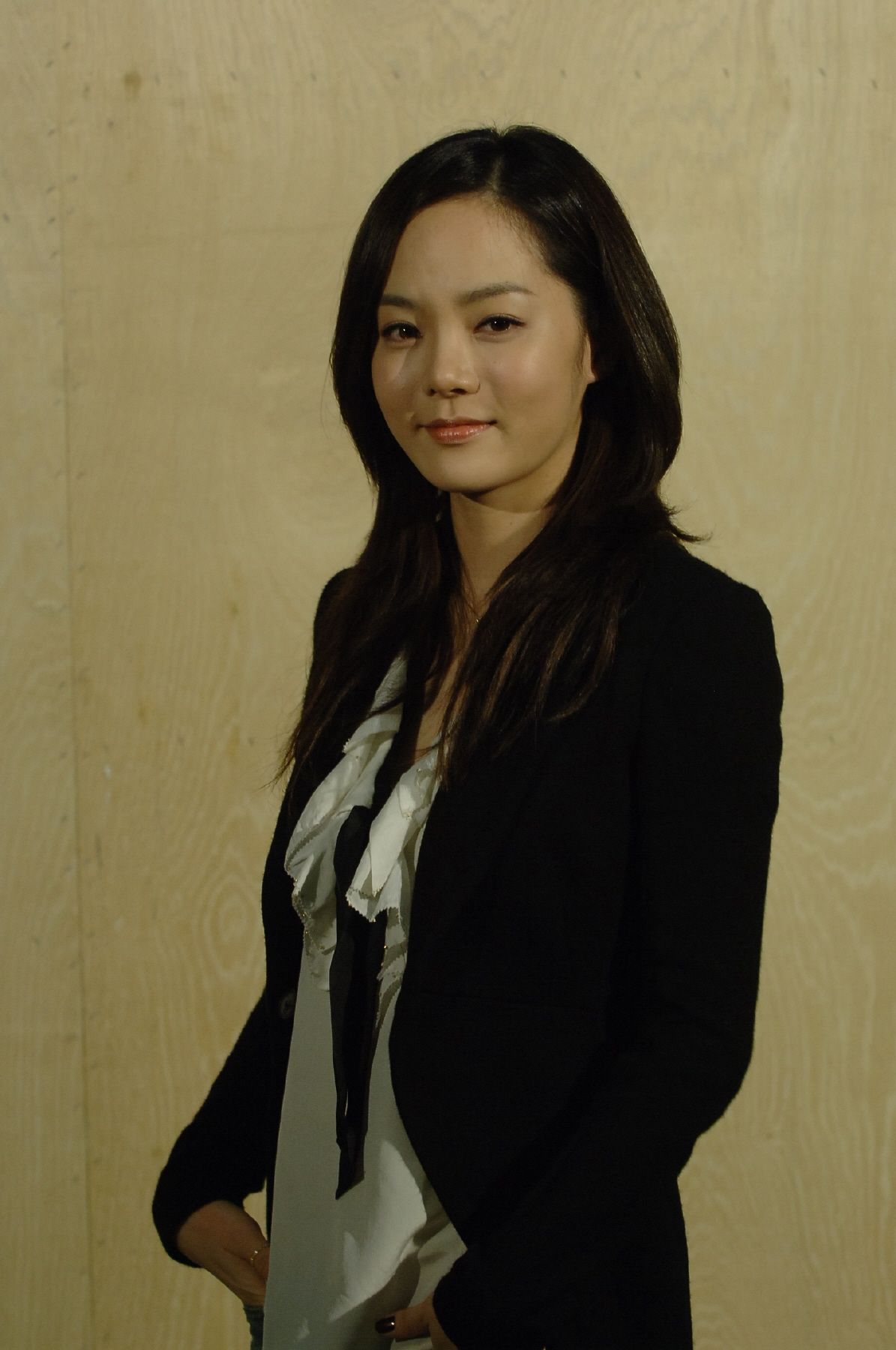 执导的韩国爱情喜剧,由 a target="_blank" href="/item/蔡琳/13028"