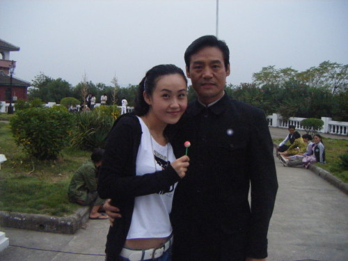  p>巍子,1956年2月25日生于中国 a target="_blank" href="/item/宁夏