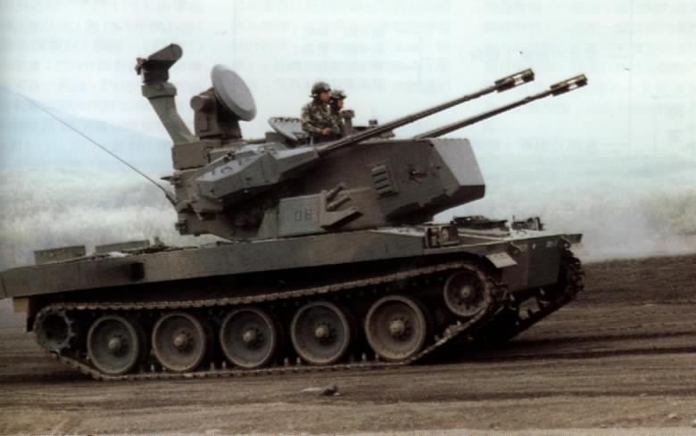 87式双35自行高炮