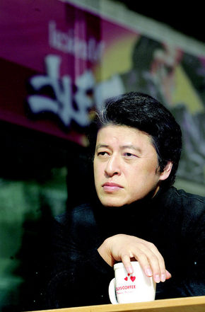  p>权海孝(kwon hae hyo),1965年11月6日出生,毕业于 a target="