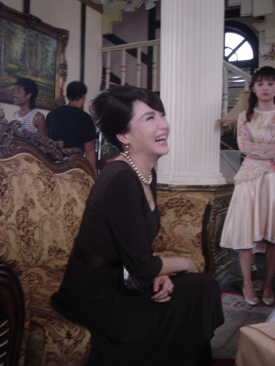  p>恬妞,原名朱凯莉,祖籍苏州,1958年1月23日生于台湾省,中国香港女