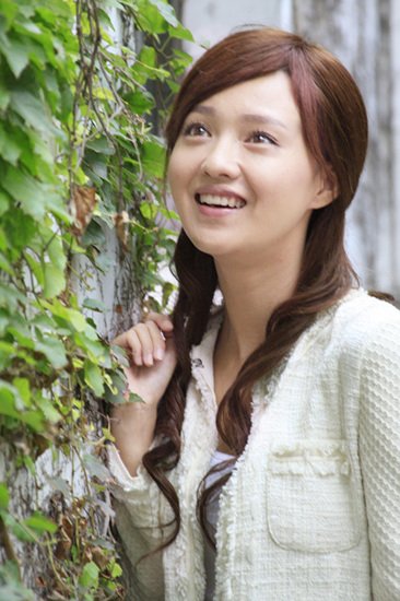  p>傅晶,1977年3月19日出生于湖北省武汉市,中国内地女演员, a target