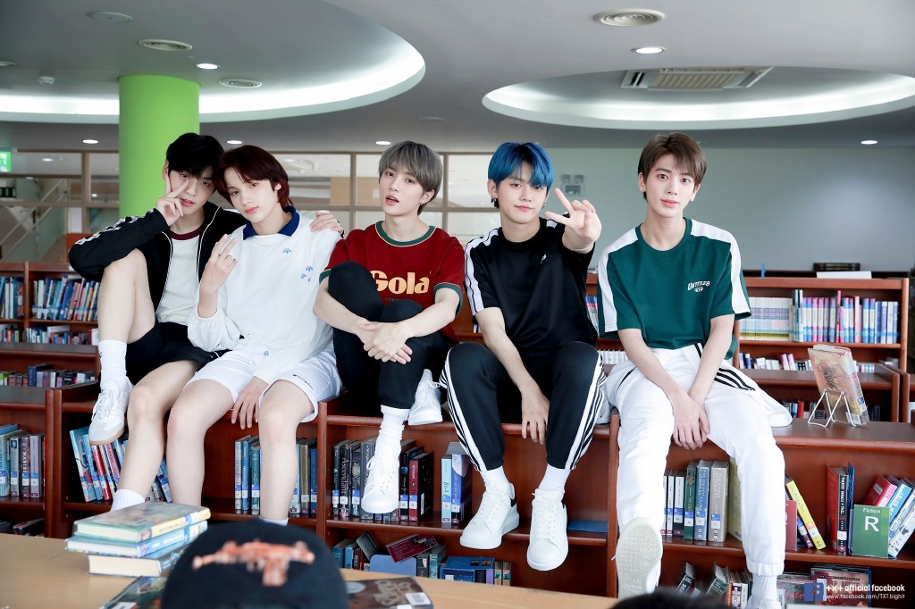 txt,是bighit entertainment于2019年3月4日推出的韩国男子演唱组合