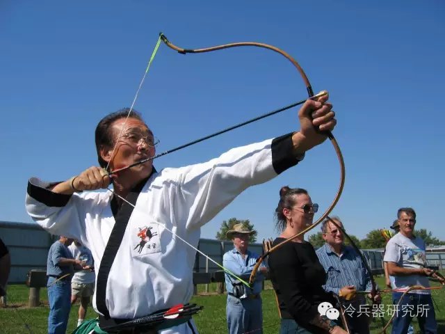 原始杀戮的巅峰之作：弓箭的起源_百科TA说