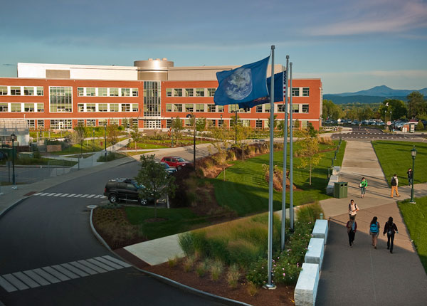  p>佛蒙特大学(university of vermont,uvm)位于美国 a target="