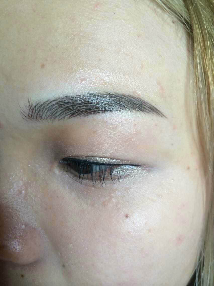 周琳老师2000年从事 a target="_blank" href="/item/纹饰/2488611"