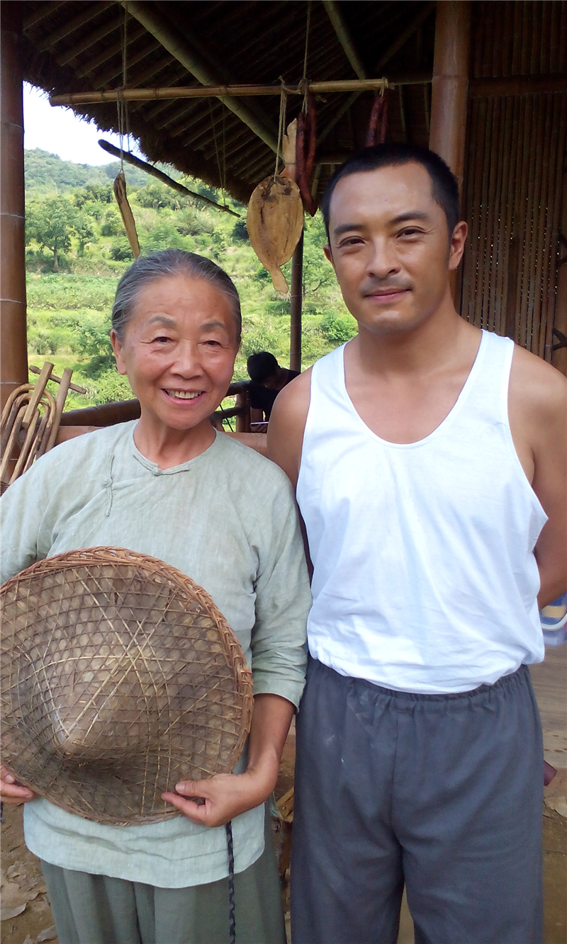  p data-id="gnzqiwargl">杜红军,女演员,主演电影《 a target="