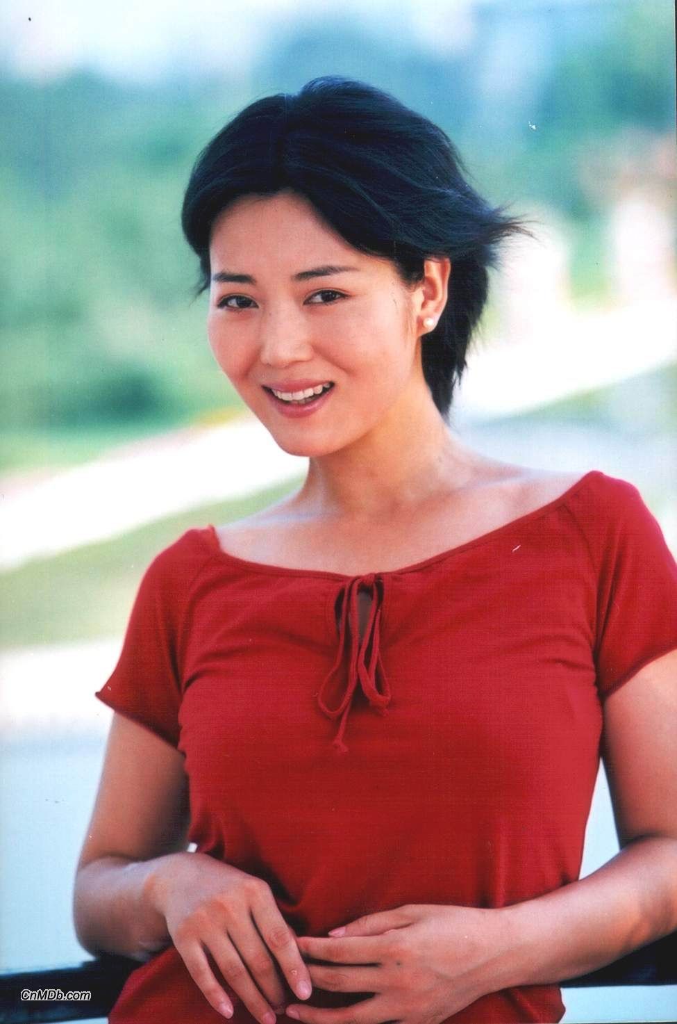  p>王茜华,1970年10月28日出生于陕西省 a target="_blank" href="