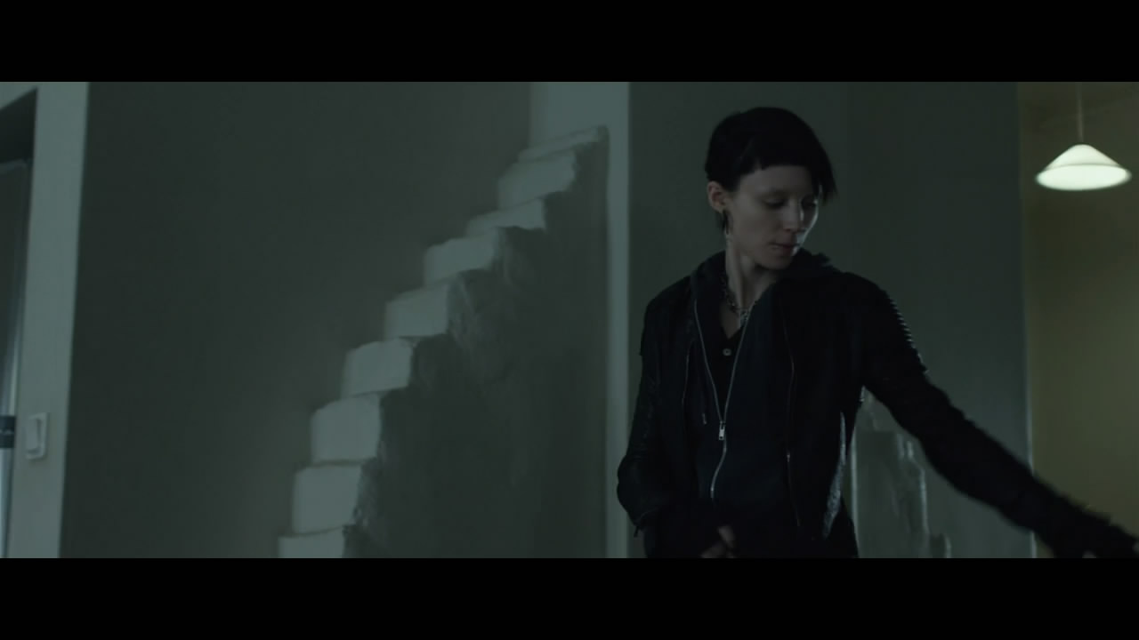  p>《龙纹身的女孩》( i>the girl with the dragon tattoo /i>)是 a