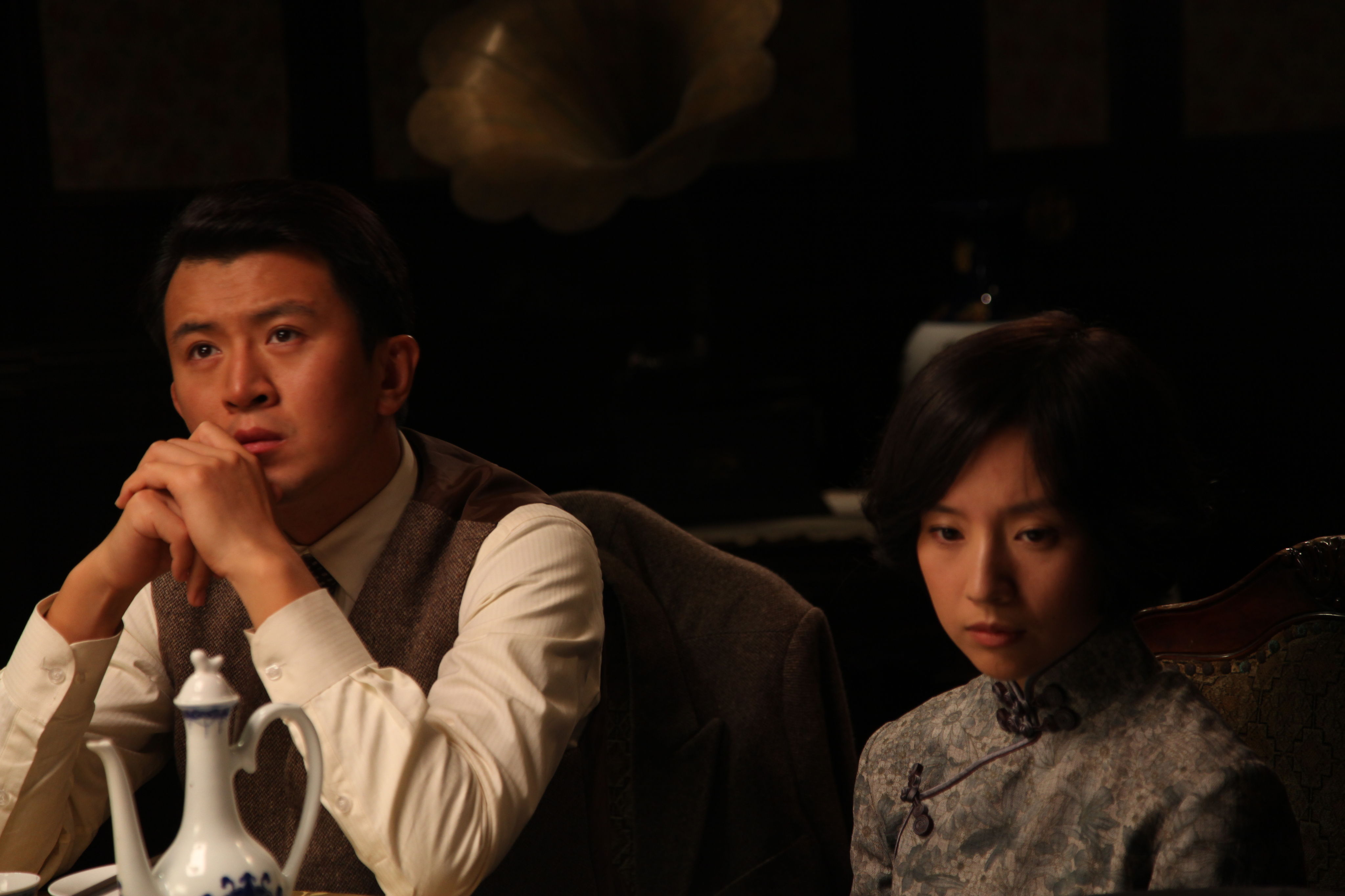  p>《秋之白华》是由 a href="#" data-lemmaid="6197616">霍建起 /a>