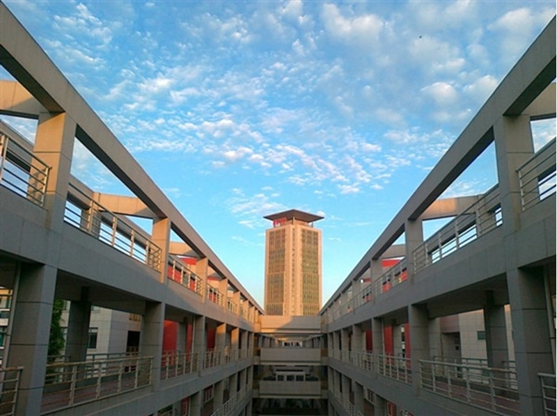 华侨大学法学院