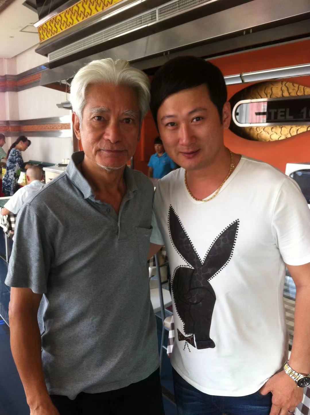 曹军,中国内地 span class="ref" data-ctrid="sbjlw9pyg44s">男演员 