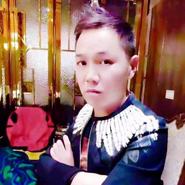 韦东