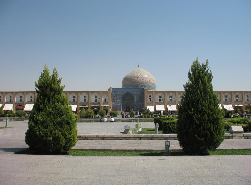  p>伊斯法罕核(esfahan nuclear),位于伊朗,是伊朗原子能组织. /p>