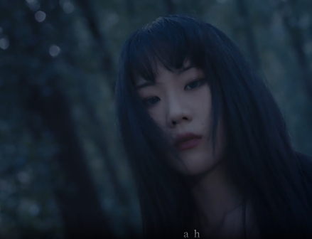 《心渊》MV照