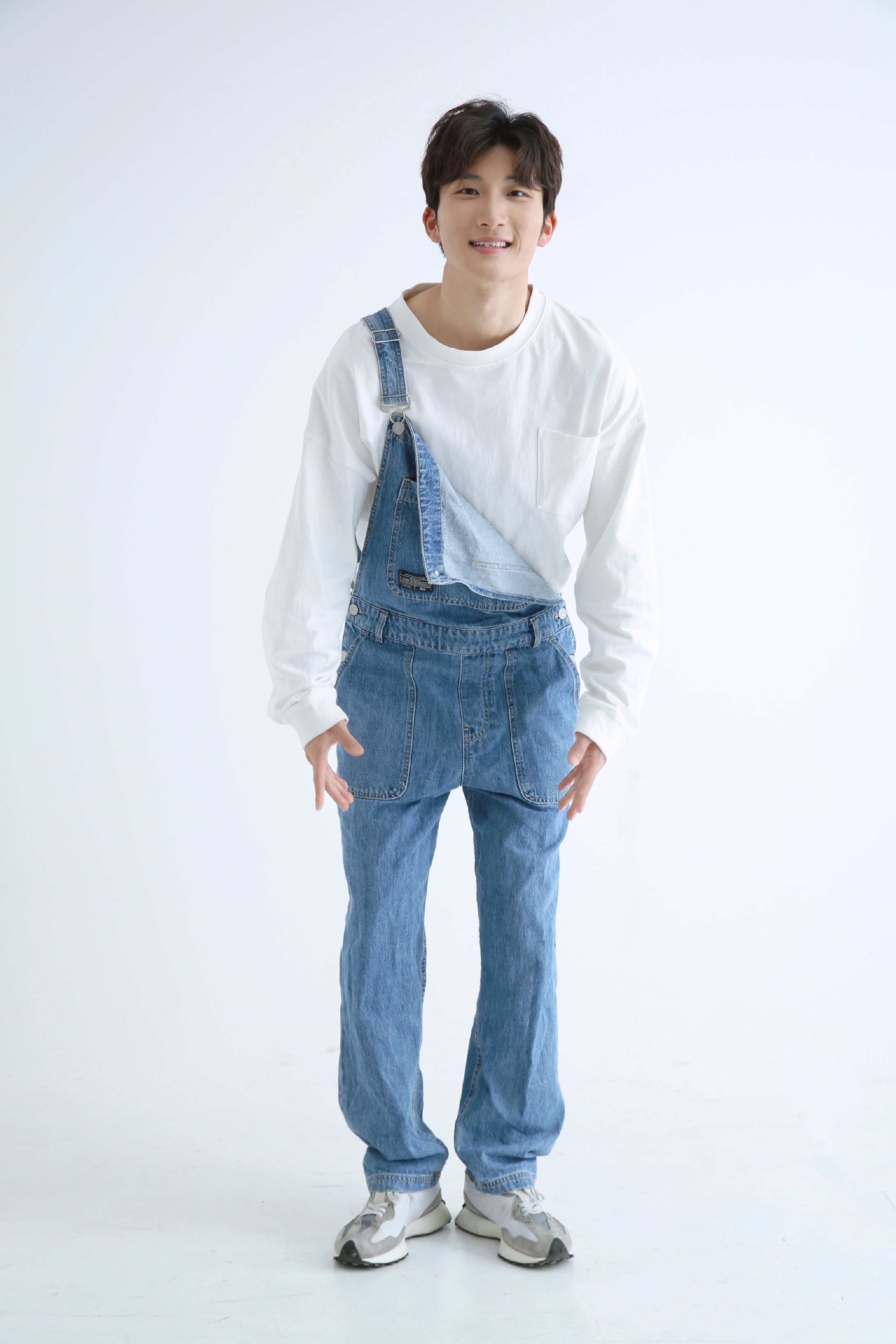  p data-id="gn6pl025o7">李晓,中国内地影视演员 sup data-ctrid="