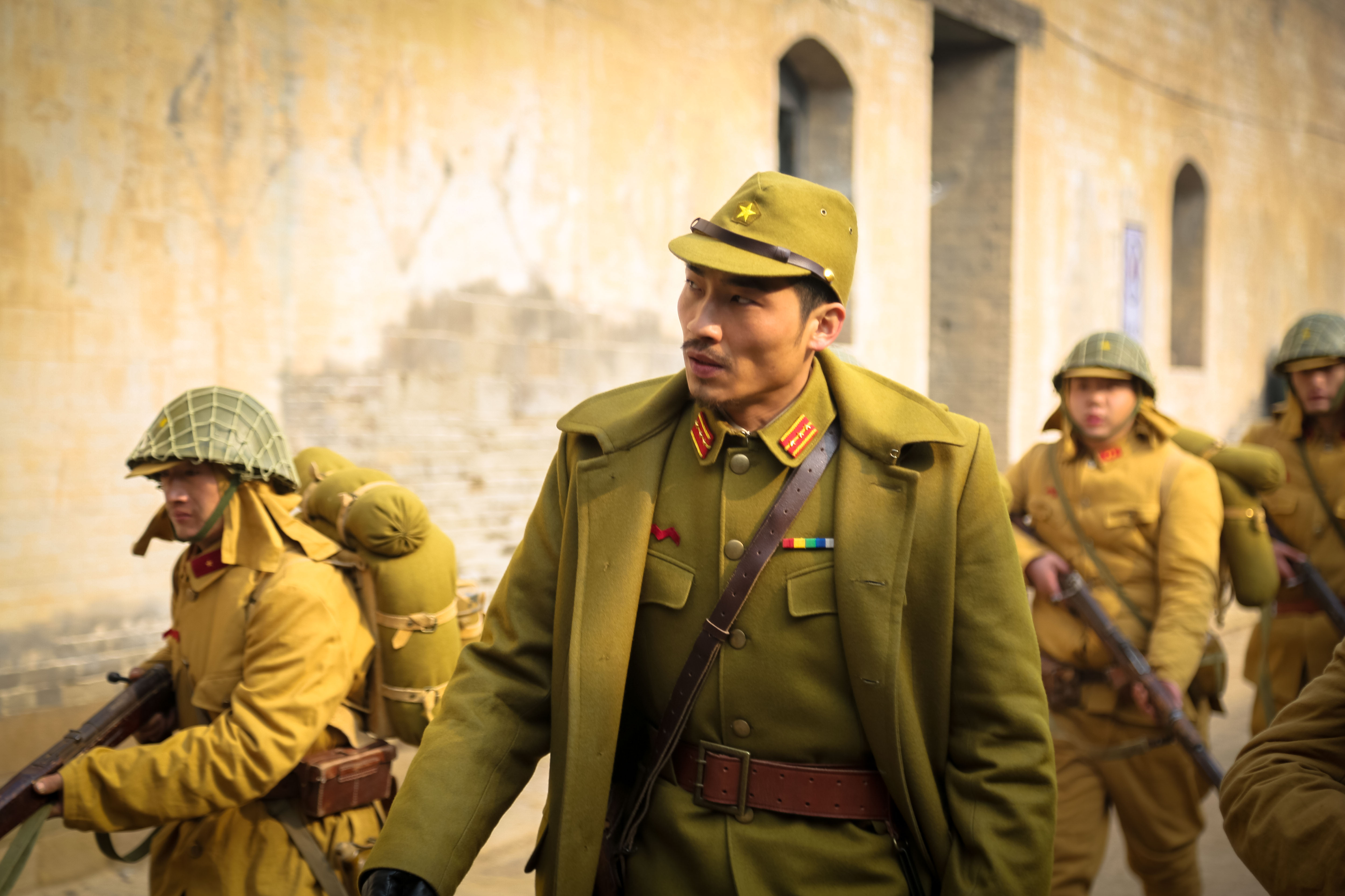 1989年9月9日出生于山东省,毕业于北京电影学院,中国内地影视男演员