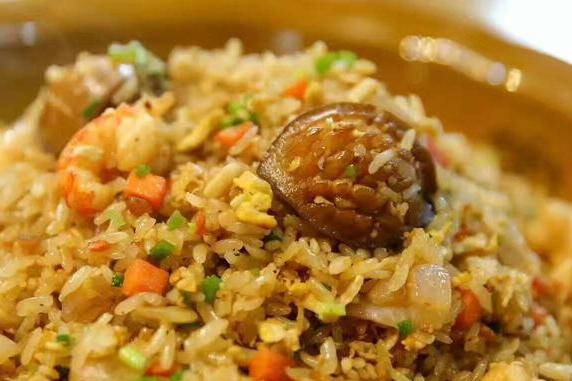 鲍鱼炒饭