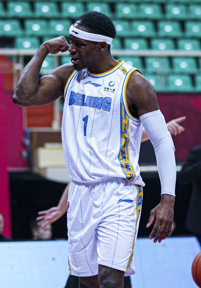 乔纳森·吉布森