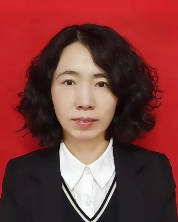  p data-id="thfwr8smpzkq">刘影,现任吉林省长春市榆树市档案馆副