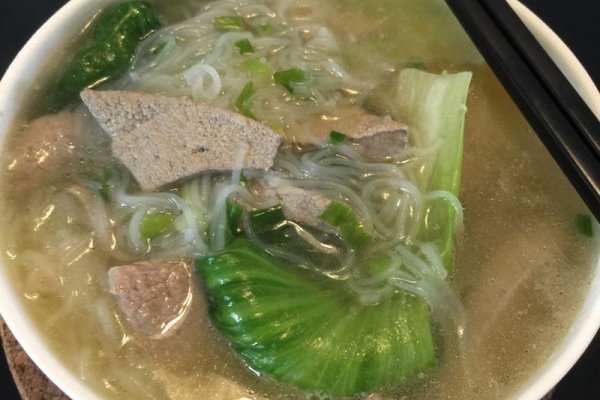猪肝瘦肉汤粉