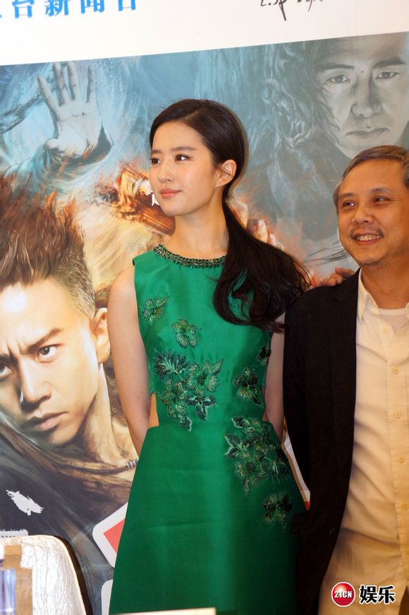  /a>》系列三部曲之第二部,由 a target="_blank" href="/item/陈嘉上