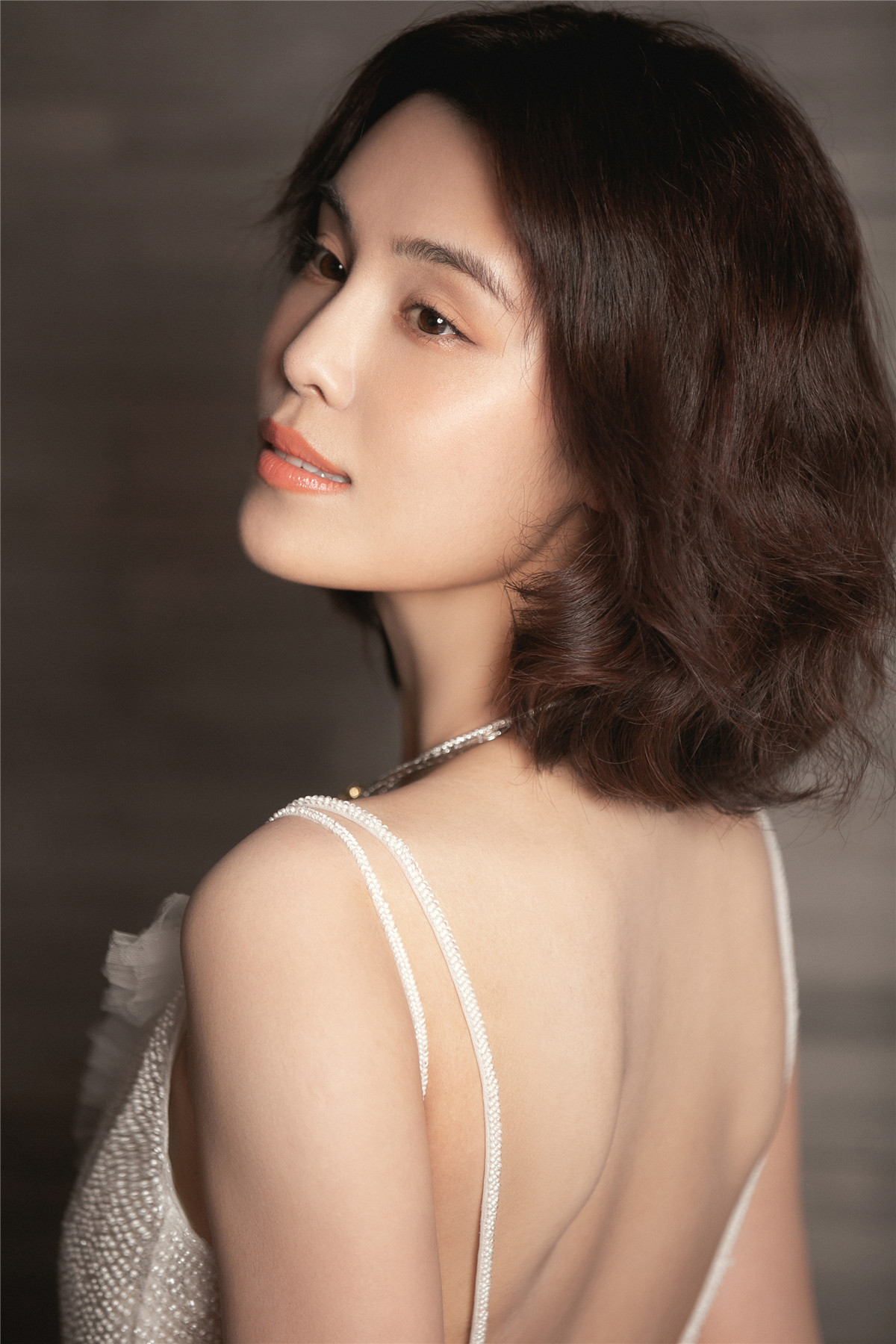 dantong),原名韩丹彤,1989年11月14日出生于山东济南,中国内地女演员