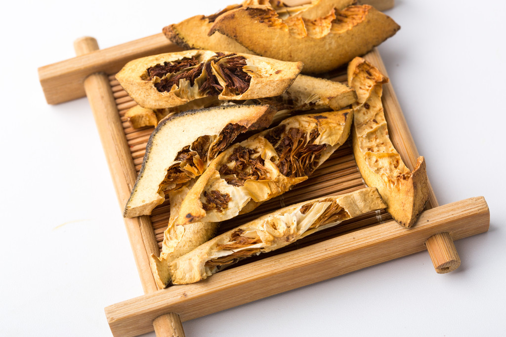  p>麸炒枳壳是 a target="_blank" href="/item/芸香科/803967" data