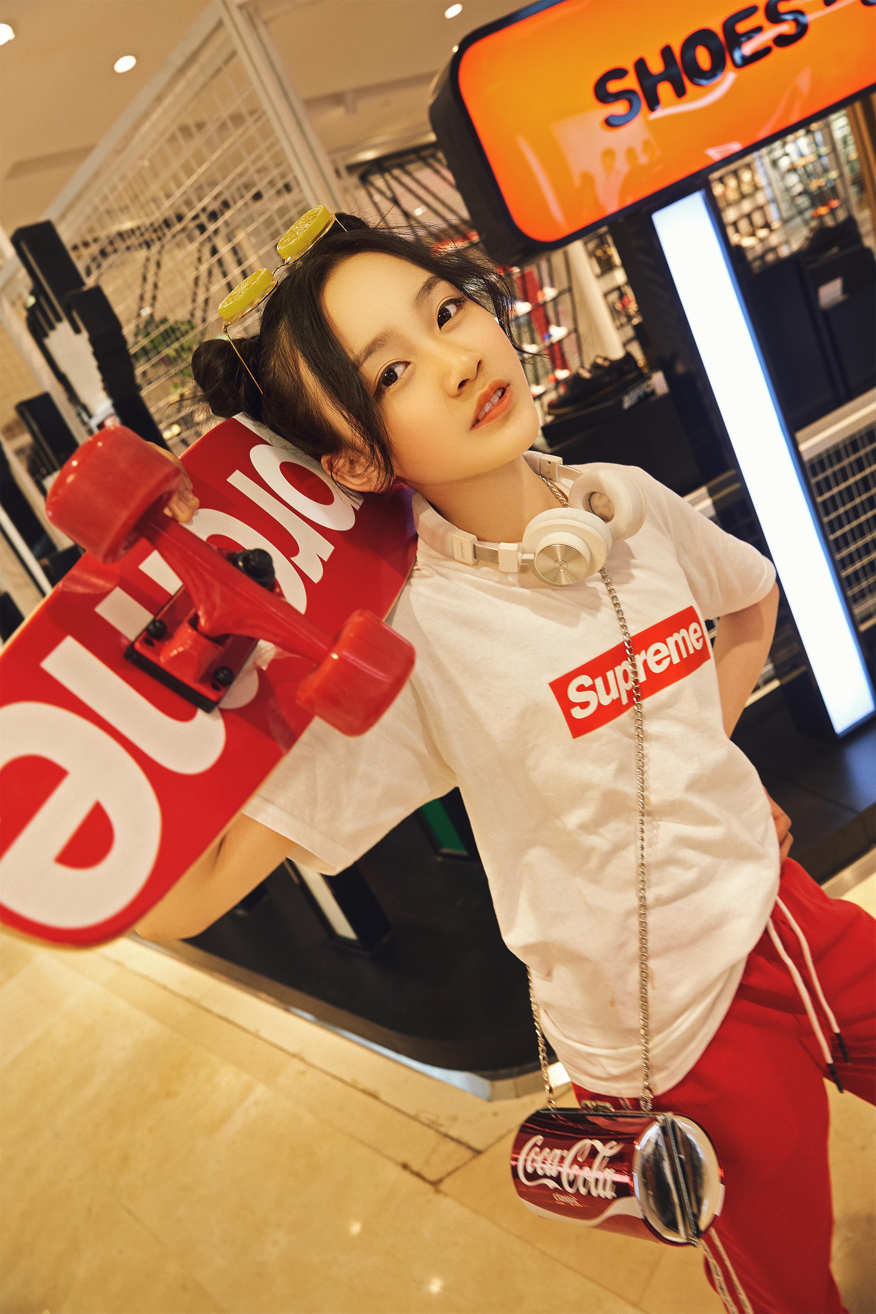  p>王晨曦,2006年3月8日出生于吉林长春, a targ