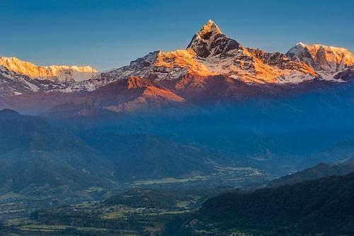  p data-id="go0mmqucr1">安纳布尔纳峰(annapurna),又译安纳普尔那峰