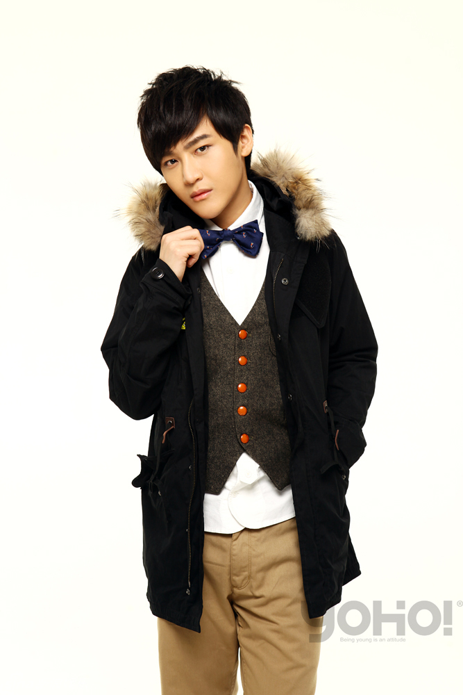  p>李炜,1988年12月6日出生于福建省连江县,中国内地男歌手,毕业于 a