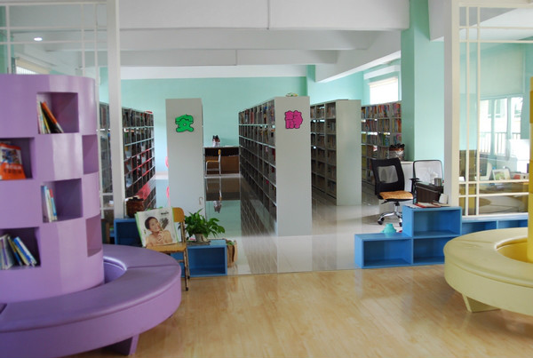 深圳市坪山新区汤坑小学