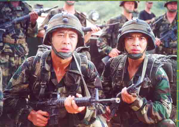 冲出亚马逊chargingoutamazon(2002)